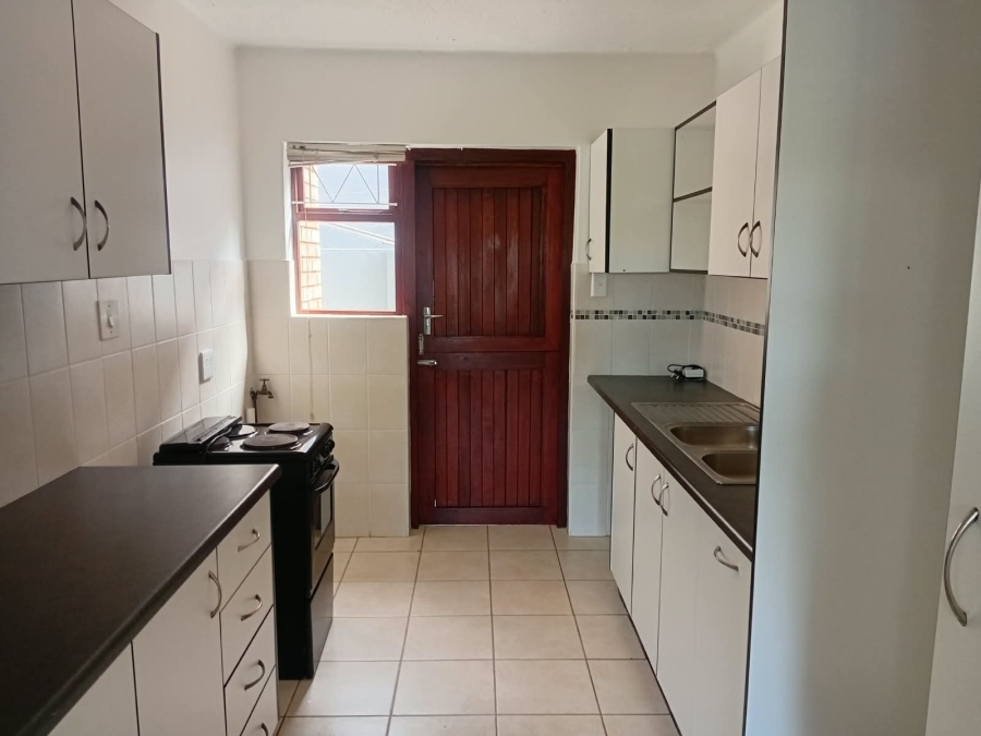 2 Bedroom Property for Sale in Beacon Bay Eastern Cape